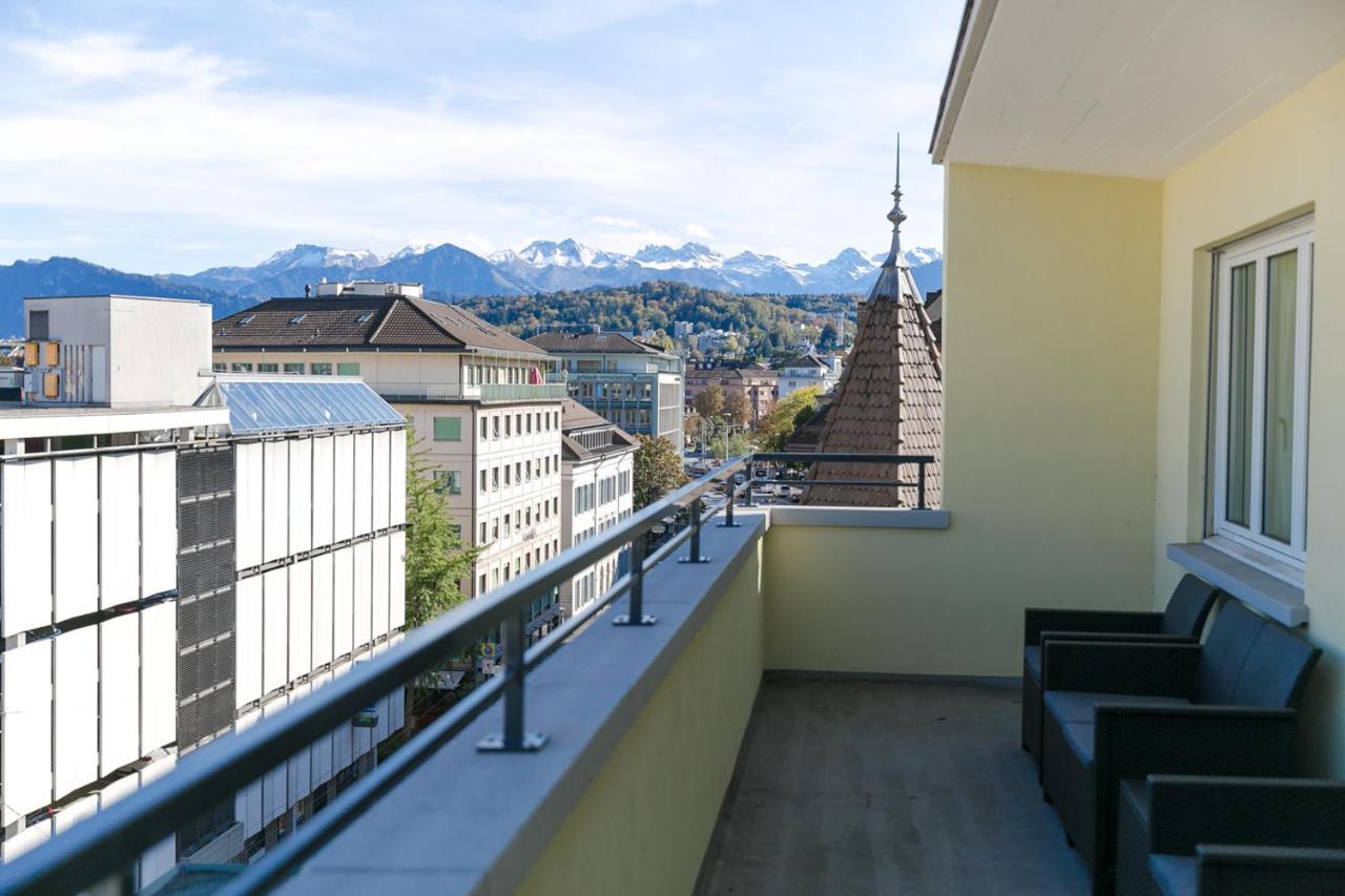 Airhosted - Lucerne City Centre Zewnętrze zdjęcie